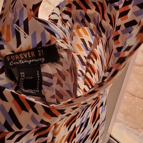 Jumpsuit - Picture 2 of 5